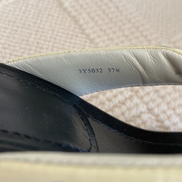 Sporty, Stylish Prada Flip Flop Wedges. Size 37.5 - Picture 9 of 10